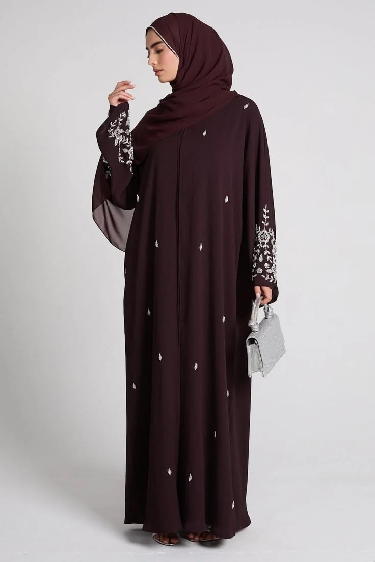 LOUNGEWEAR